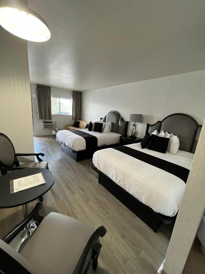 Holiday Isles Resort Мадейра-Біч Екстер'єр фото