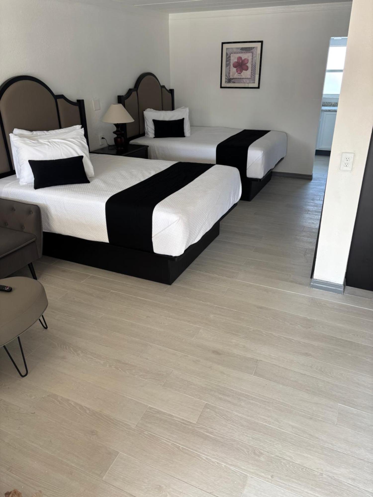 Holiday Isles Resort Мадейра-Біч Екстер'єр фото